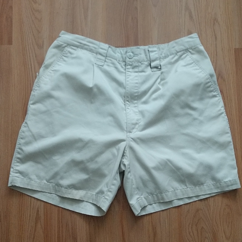 Weekender Shorts sz 38